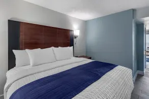 Coastal Hotel & Suites Virginia Beach - Oceanfront - Chambre