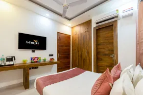 The Metro Stay by ASPL - Chambre