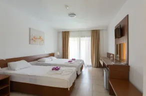 Selvi Beach Hotel - Room