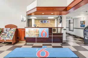Motel 6-Levittown, PA - Bensalem - Recepción