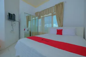 RedDoorz Syariah near Museum Lambung Mangkurat 2 - Room