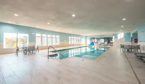 Holiday Inn Express Hotel and Suites Saint Robert by IHG - Piscine