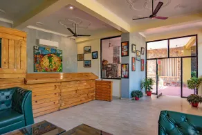 Flying Sparrow Riverside Resort - Reception