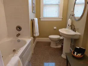 Urban Cottages - Bathroom