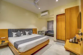 VITS Select Nashik - Room