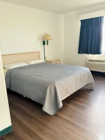 Bilmar Inn & Suites Dell Rapids Near Sioux Falls - Zimmer