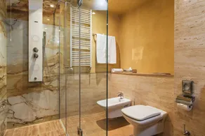 Rosslyn Thracia Hotel Sofia - Bathroom