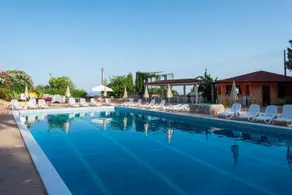 San Domenico Resort - Piscina