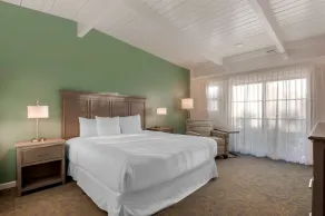 Best Western Plus Santa Barbara - Room