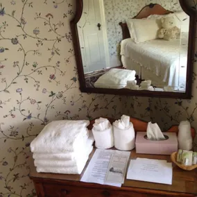 Center Lovell Inn - Room