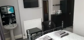 The Roslyn Guest House - Rum