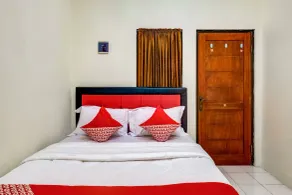 Hotel O Graha Hsc Syariah - Habitación