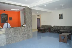 Hotel Joshi - Reception