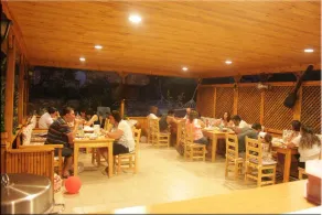 Elly's Home - Restaurant