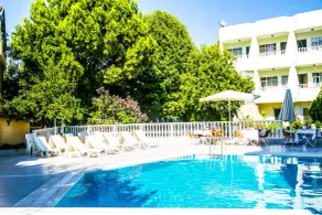 varol hotel içmeler - Pool