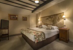 The Talbot Hotel, Oundle , Near Peterborough - The Coaching Inn Group - Room