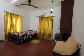 Taaraa Loca - Yoga , Spiritual n Dorms - Zimmer