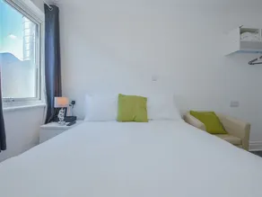 Pier Hotel Clacton on Sea By OYO - Room