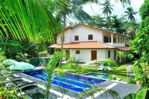 HikkaVilla - Un excellent 5 AC BR Villa avec piscine privée - Piscine