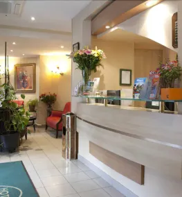Hôtel Transcontinental - Reception