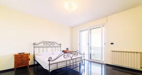VILLA PESCARA - Room