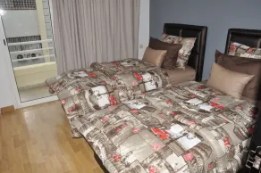 Val Fleuri Apartment with Balcony in Maarif Casablanca, City Views & Fast WiFi - Room