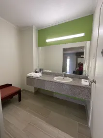 Executive Inn & Suites - Salle de bain