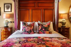 The George Hotel, Dorchester-on-Thames, Oxfordshire - The Coaching Inn Group - Room