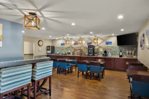 Best Western Lakewood Inn - Restaurant