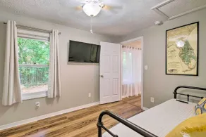 Cozy Ocala Home w/ Porch < 1 Mi to Downtown! - Zimmer