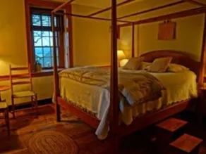 Brownstone Colonial Inn - Rom