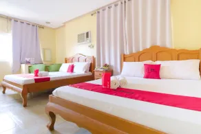 RedDoorz Plus @ Manalo Extension Palawan - Chambre