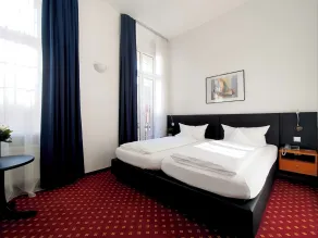 Hotel Schwert - Room