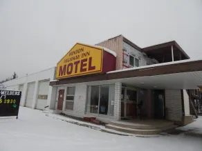 Hinton Highway Inn - Entrée intérieure