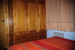 Deusol 3000 - Room