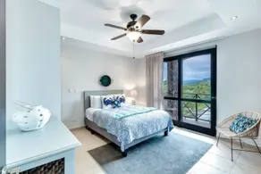 Bahia Encantada E5 - Room