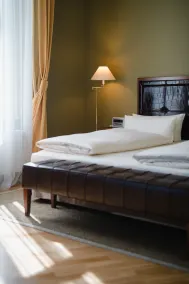 Louisa's Place - Room