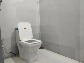 Homocation Manas Green Homestay - Bathroom