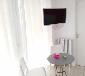 VomeRooms - Room