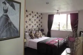 The Sunningdale - Room