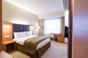 Ramada by Wyndham Oradea - Room