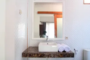 Chillhouse Lembongan - Bathroom