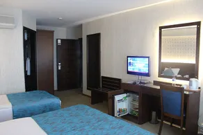 4 Eylül Otel - Rom