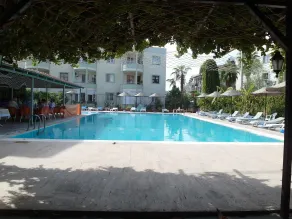 Akarsu Apart Hotel - Image 1