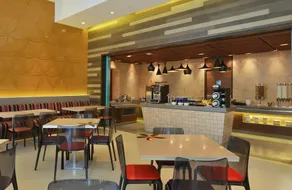 Fairfield by Marriott Ahmedabad - Restaurant