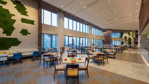 Holiday Inn Haikou West Coast by IHG - Restaurant