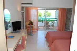 LABRANDA Rocca Nettuno Tropea - Room