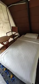Seribu Batu Songgo Langit Resort & Camp - Værelse