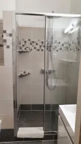 Hotel Jerabek - Bathroom