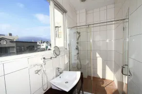 View Ocean - Bathroom